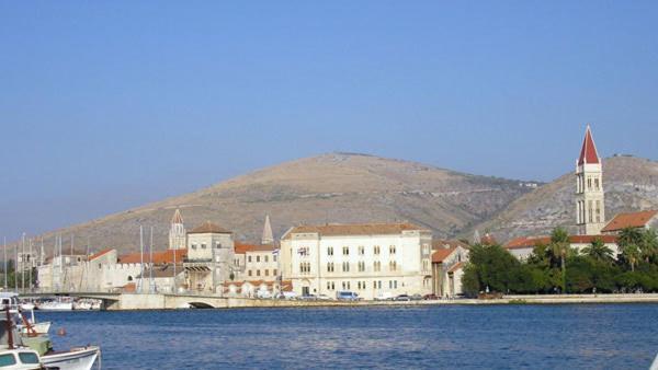 Apartments Ivankovic تروغير المظهر الخارجي الصورة
