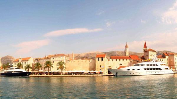 Apartments Ivankovic تروغير المظهر الخارجي الصورة